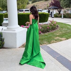 Solace London Kinsley Dress in Green